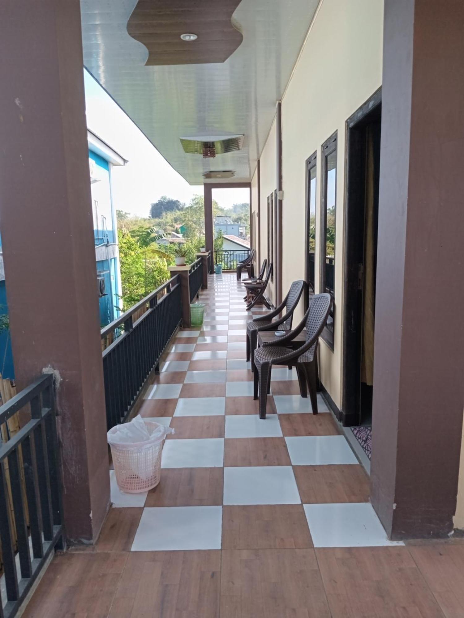 De Credo Hotel Labuan Bajo Exterior photo